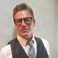 Enzo Francesconi's Instagram, Twitter & Facebook