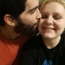 Sheila Cota's Instagram, Twitter & Facebook