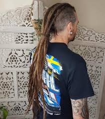 No dread consists of one hair color, but is a mix of different color tones to create the most natural dreadlock possible. 11 Of The Best Dreadlock Mohawks You Ll Be Dying For Cool Men S Hair
