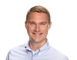 Brian Parsons Centene Corp. 2020 ACC St. Louis Chapter President 1. If I  was not a lawyer I would be: a college football annou