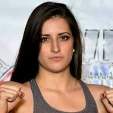 Marisol Ruelas vs. Corrie Elizabeth, Combate 33
