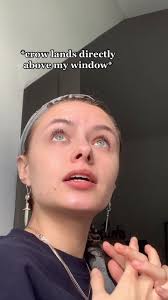 this is an old video but this is really a universal experience of ... “is  it a sign???? why are you here” #spiritwork #practitioner #oop