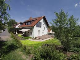 Dieses haus bietet schon im erdgeschoss alles was dazu gehört: Haus Zu Vermieten 09599 Freiberg Zug Rosine Mapio Net