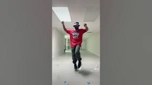 Aesthetic, by Tollan Kim, Roller Skate ￼