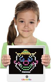 Easter bunny, independence day, shamrock, valentine's day, thanksgiving, turkey, halloween, christmas tree, menorah. Amazon Com Basic Fun Lite Brite Ultimate Classic Retro And Vintage Toy Gift For Girls And Boys Ages 4 Toys Games