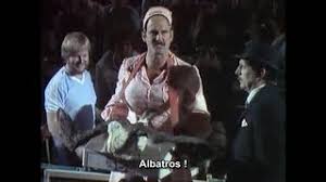 Monty python live at the hollywood bowl. Monty Python Live Hollywood Bowl Albatross Vost French Youtube