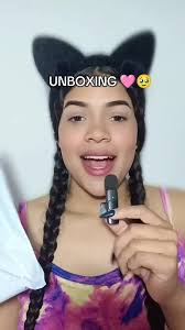 Unboxing de Medias de Abejitas: Momentos que Alegran