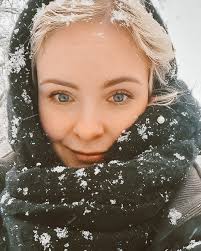 Vivienne (@viviennegoek) • Instagram photos and videos