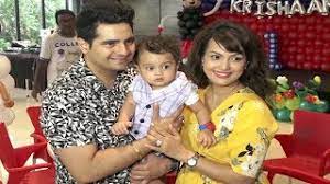 Nisha rawal physical stats and age. Karan Mehra And Nisha Rawal Baby At Krushna Abhishek Kids Birthday Party 2018 Youtube
