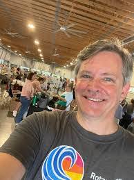 Travis Seward's Instagram, Twitter & Facebook