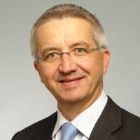 20+ Profile mit dem Suchbegriff „Whitehead“