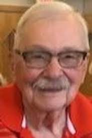 Donald Rife's Instagram, Twitter & Facebook