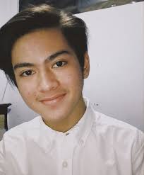 Maybe you would like to learn more about one of these? 7 Potret Ganteng Rey Bong Pemeran Joko Di Sinetron Dari Jendela Smp Merdeka Com