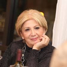 Alisa Cotton's Instagram, Twitter & Facebook