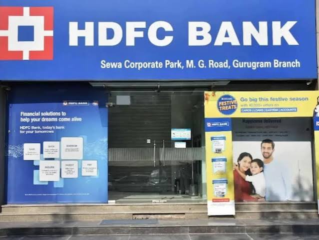 HDFC बैंक के मैनेजमेंट में बड़ा बदलाव, अब ये संभालेंगे MD और CEO की जिम्मेदारी, Business Hindi News - Hindustan