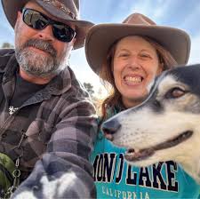 Which tuners do people use I prefer the app ones but can't be used while  playing