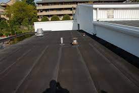 The material used in the 'torch applied' member of the modified family is marketed as a rubber membrane, which is. Rubber Roofs Comparing Epdm With Torch Down Video