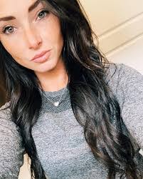 Taylor Shuey's Instagram, Twitter & Facebook