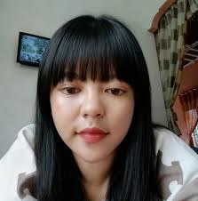 Hoy es día de la Virgen de la Salud pide por tu familia.Toca a María,Amén.  AMEN