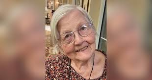 Obituary for Roseann (Moser) Valchar