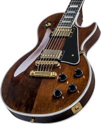 The instrument deviates slightly from the 50's classic releases. Gibson Les Paul Custom 2017 Walnut Muziker De
