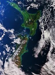 While these roads are in good condition, new zealand's rugged terrain means motorists often encounter sharper curves and steeper grades than those found on the u.s. Esa New Zealand
