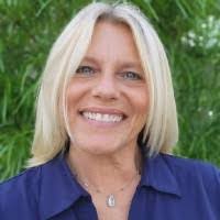 Dawn Edmonds's Instagram, Twitter & Facebook