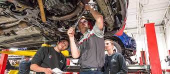 How Long Does It Take To Become An Automotive Mechanic? | Uti