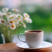 Oyle Karmakarisik Bir Haldeyim Ki Aglaya Aglaya Gulesim Var Kaffee Grun