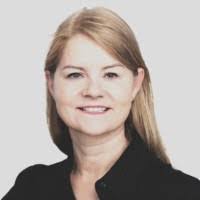 Nicole Riemann's Instagram, Twitter & Facebook