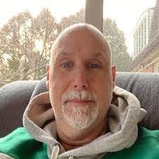 Sharon Kuiper's Instagram, Twitter & Facebook