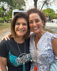 Honoring Our IDF Soldiers 🇮🇱 Neshamah was proud to partner with Liumi,  Kindness Matters, and others to host IDF soldiers in South Florida.  Neshamah teens and Soulmates Choir brought so much love