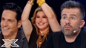 Cand vii la o astfel de emisiune trebuie sa fii pregatit si sa dai tot ce ai mai bun doar asa poti sa ai o sansa in fata juratilor iar rasplata o sa vina imediat ce interpretarea isi termina executia, daca esti cu adevarat bun vei fi de neoprit concurentii stiu ce vor de la x factor si pentru ca isi doresc totul. Outstanding Auditions From The X Factor Romania 2020 Week 6 X Factor Global Youtube