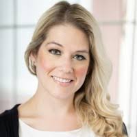 100+ "Dee M." profiles