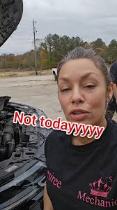 #RangRover #DrivingHot #NotToday #Nope #shemechanic #CrownsCornerMechanics  #mechaniclife #ShopLife #mechanicsoftiktok