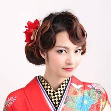 成人式ヘア 振袖 赤の振袖 記念 撮影 成人式 二十歳 ２０歳 前撮り 成人式前撮り kimono hair モデル スタジオ 飾り 成人式ヘア 成人式ヘアメイク ヘアメイク はたち 八王子 オシ 成人式 ヘアスタイル アップ 成人式 髪型 レトロ 成人式 ヘア