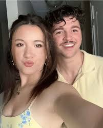 Jade Kim's Instagram, Twitter & Facebook