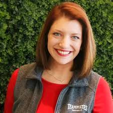 Lincoln duo partners with TeamMates to give kids books