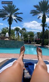 Indi Hartwell Feet Aznudefeetsexiezpix Web Porn