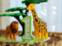 Das wird 100 % ein unvergesslicher geburtstag. Wild And One Die Wilde Dschungel Torte Zum Ersten Geburtstag Ich Mit Kind