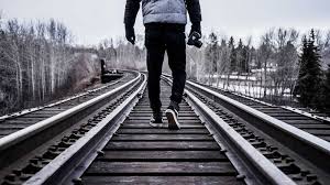 Une personne qui prend des photos. A Une Epoque Ou Tout Le Monde Prend Des Photos Qu Est Ce Qui Fait D Une Personne Un Photographe Le Blog Photo