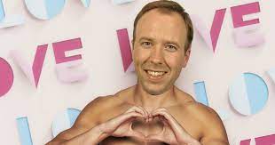 Matt Hancock Mocked As Odds For Love Island Slashed After Kissing Aide Todayuknews