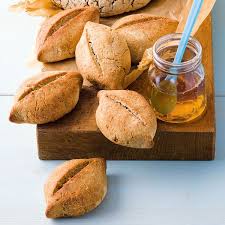 Buchweizenbrotchen Mit Amaranth Rezept Glutenfrei Rezept Glutenfreies Brot Rezepte Glutenfrei