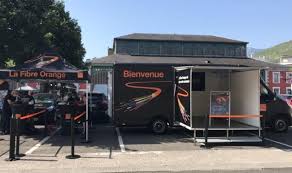 Le déploiement de nouvelles lignes en fibre optique a à nouveau dépassé le million au printemps 2019. Le Camion Orange Fibre Sera Present A Elne Le 23 Avril Le Journal Catalan