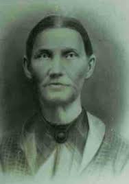 Hi my name is Dustin Alan Folsom my dad is emmit wayne Folsom my  grandfather is Richard weldon folsom and grandmother is Ruth Folsom anyone  out there related just wondering wanna meet