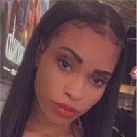 Roxie Walker's Instagram, Twitter & Facebook