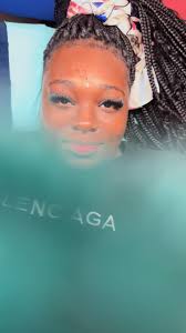 tell zuez network she the real baddie 🥴 • • • • ••• boo...