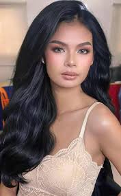 Meet @shye.mp3, our December cover girl and the undeniably talented  19-year-old musician who has been making waves in the local music scene,  thanks to her electronic dream-pop anthems, all personally-penned and  self-produced.