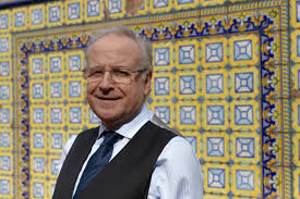 L'advocat Jordi Domingo competir&agrave; amb Com&iacute;n per presidir el Consell de la  Rep&uacute;blica