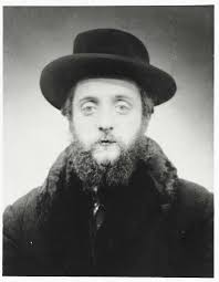 44 Rabbis from poland Images: PICRYL